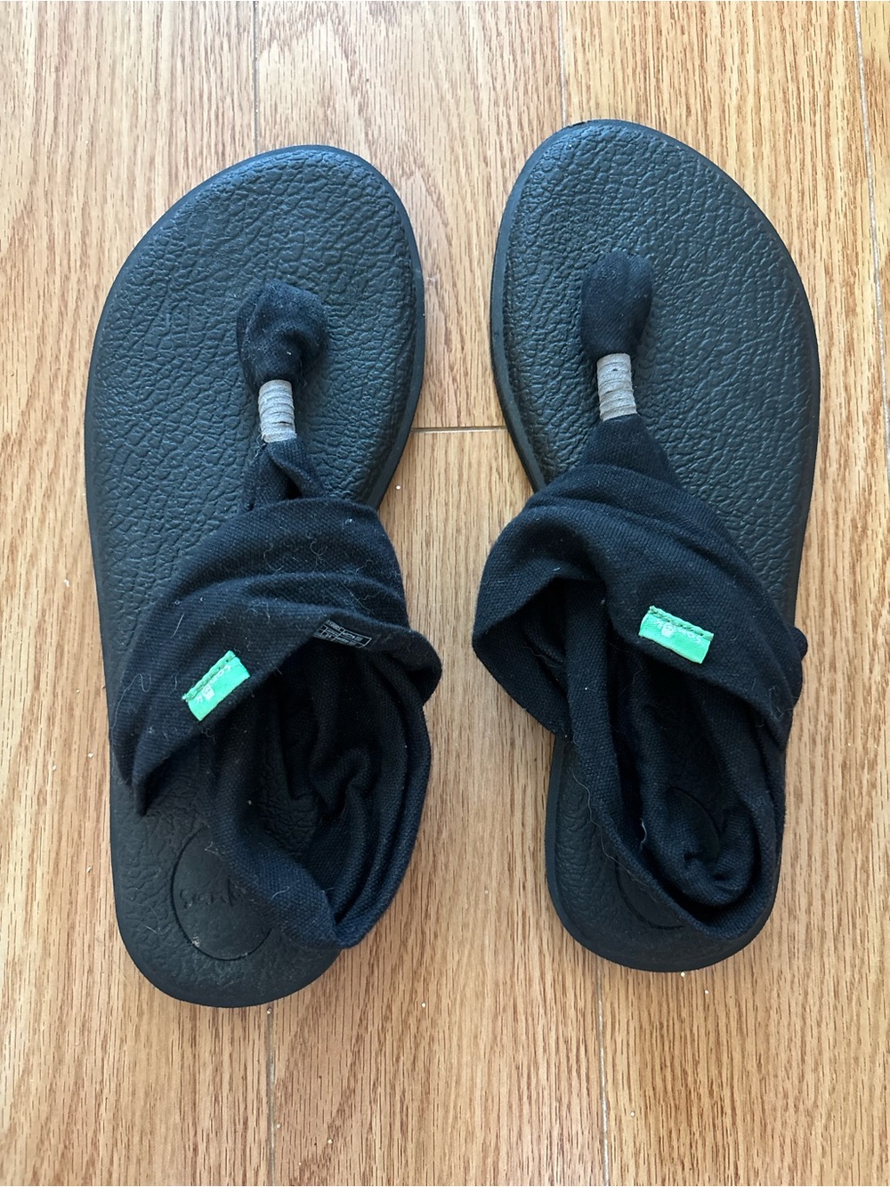 Black Yoga Sling Sandals Sanuk